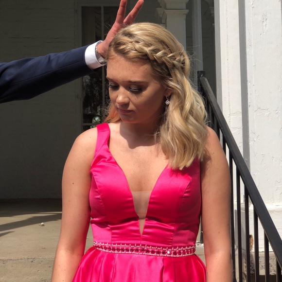 PROM DRESS! - Picture 5 of 8